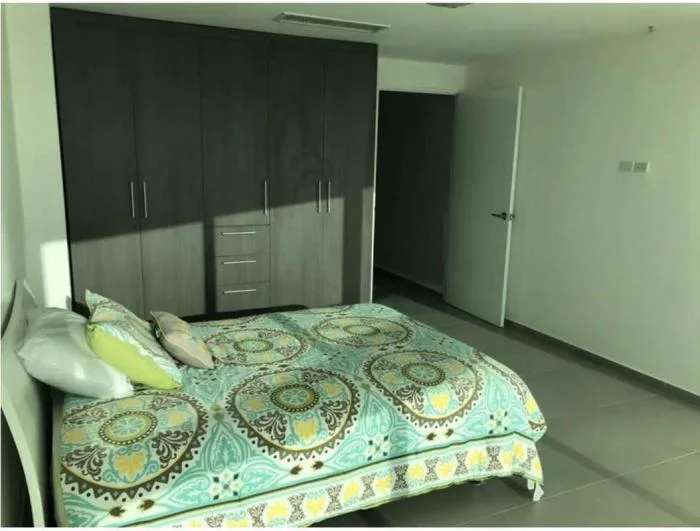 Apartamento en Yacht club de 3 habitaciones en alquiler — 2