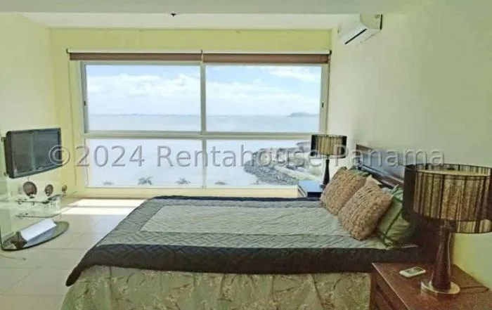 Apartamento en Vista marina de 1 recamara en venta — 2
