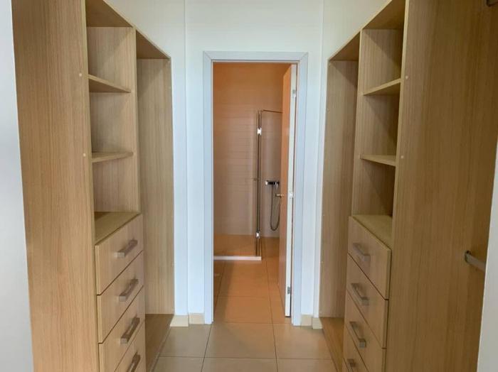 Waters on the bay 2 rooms for sale