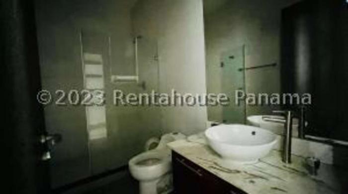 Apartamento en Element tower de 2 recamaras en venta