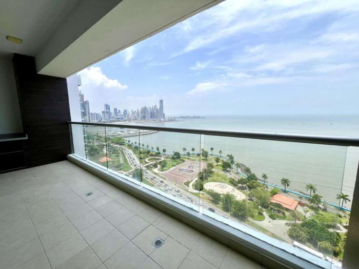 Rivage Avenida Balboa Panama en venta