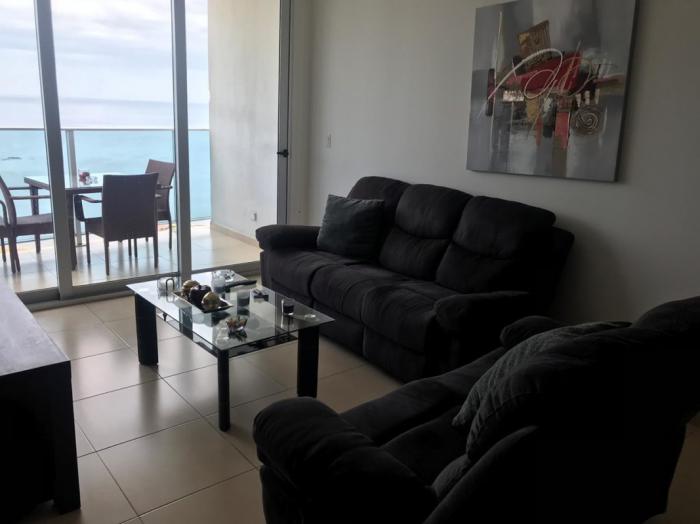 White tower  Panama amoblado en venta