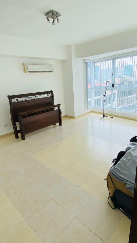Grand bay Avenida Balboa Panama en venta