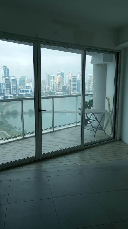 Apartamento en Yacht club tower de 2 habitaciones en venta