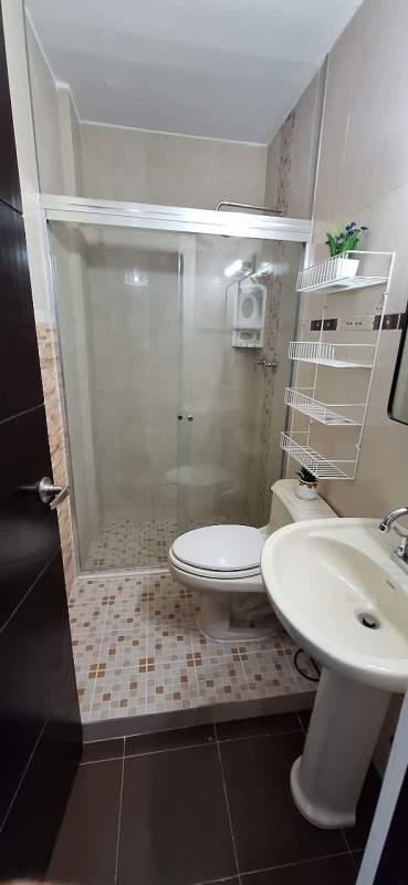 2-bedroom apartment in bayfront tower for rent