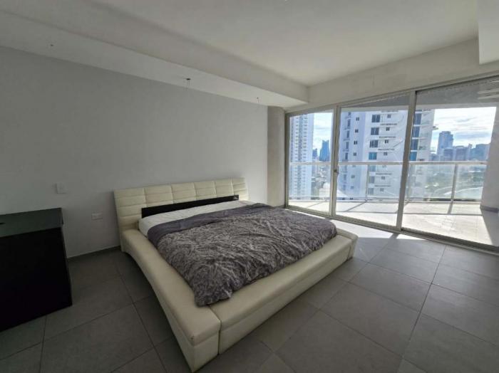 Yacht club tower Avenida Balboa 2 habitaciones