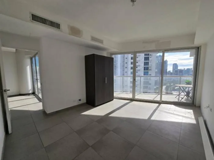 Yacht club tower Avenida Balboa 2 habitaciones — 4