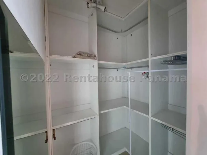 Apartamento en Destiny de 2 recamaras en alquiler — 4