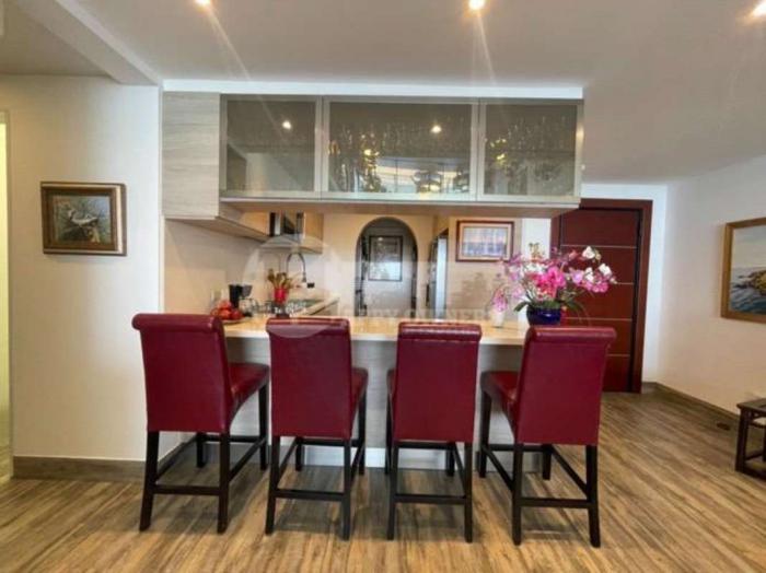 Venta de apartamento en Waters on the bay 2 habitaciones
