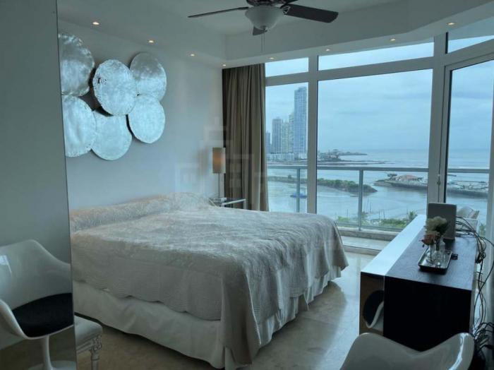 Apartamento en Sky de 2 recamaras en alquiler