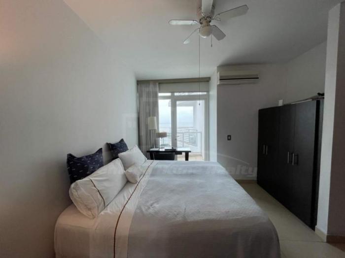 Apartamento en Sky de 2 recamaras en alquiler