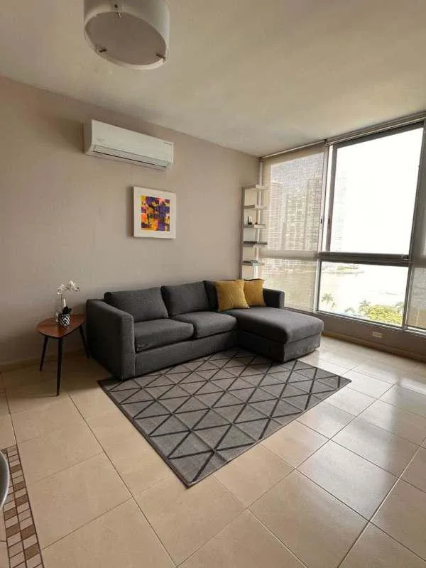 Grand bay Avenida Balboa Panama en alquiler — 2