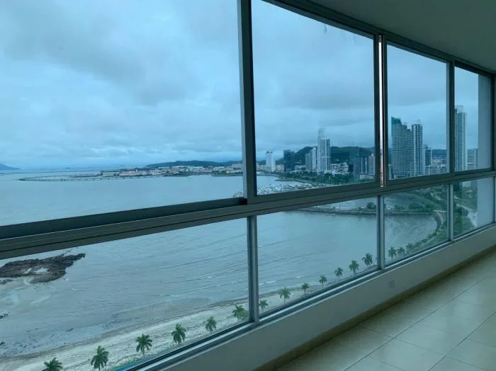 Apartamento en Grand bay de 1 recamara en alquiler — 5