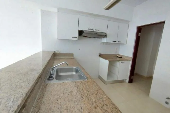 Apartamento en Grand bay tower de 2 habitaciones en venta — 3