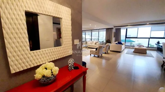 Apartamento en venta en Torres del pacifico de 3 recamaras — 3
