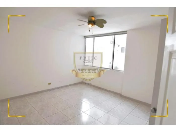 Apartamento en venta en Condesa princesa de 4 habitaciones — 3