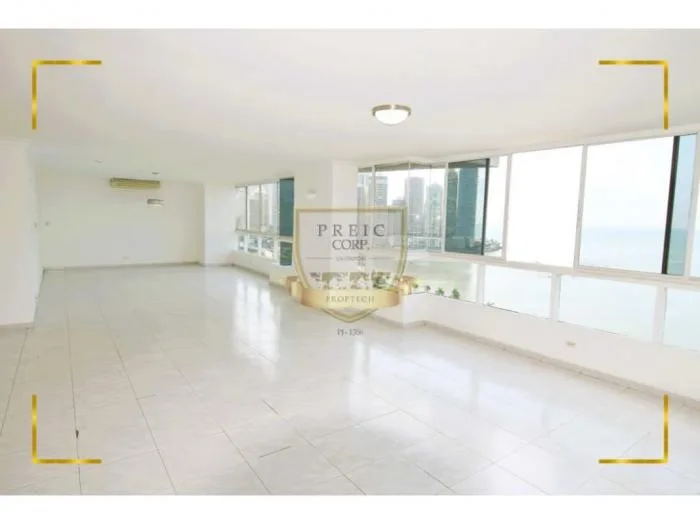 Apartamento en venta en Condesa princesa de 4 habitaciones — 5