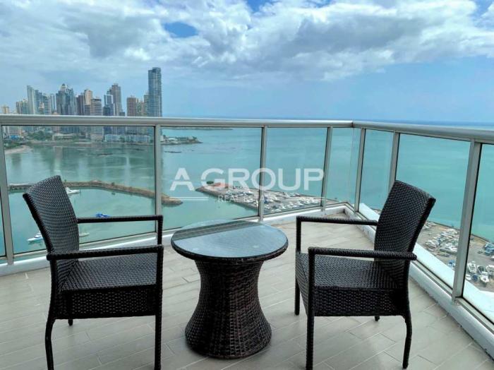 Apartamento en alquiler en Yacht club tower de 2 habitaciones