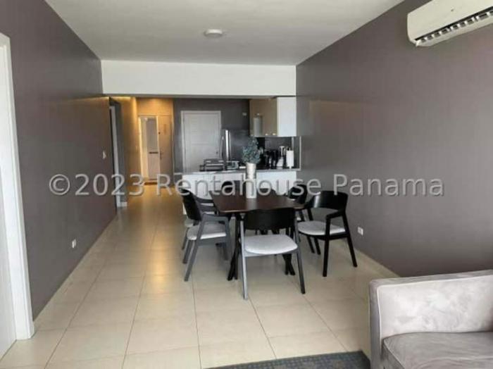 White Avenida Balboa 2 habitaciones