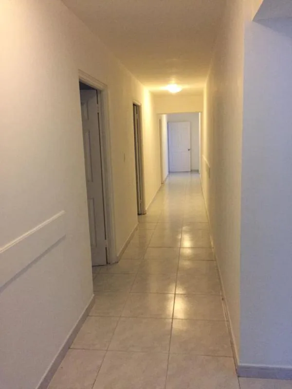 Apartamento en Condesa y princesa del mar de 4 habitaciones en venta — 2