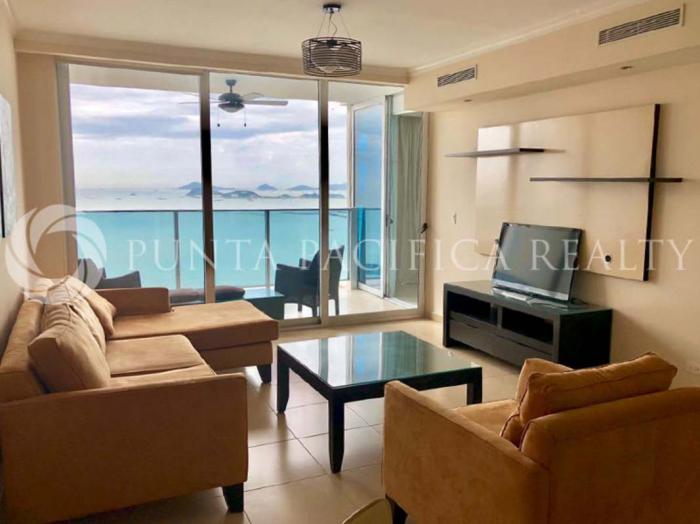 Apartment in waters on the bay avenue balboa for rent
