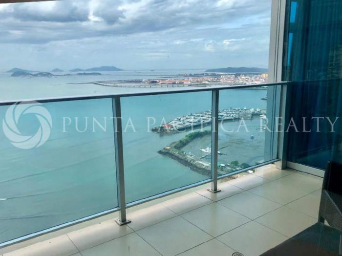 Apartment in waters on the bay avenue balboa for rent