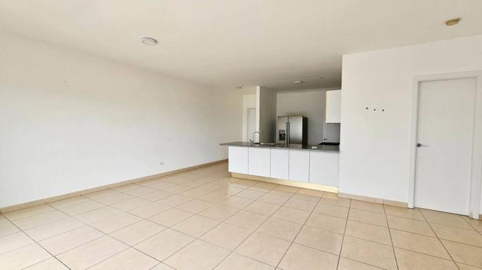 Apartment in waters avenue balboa for rent