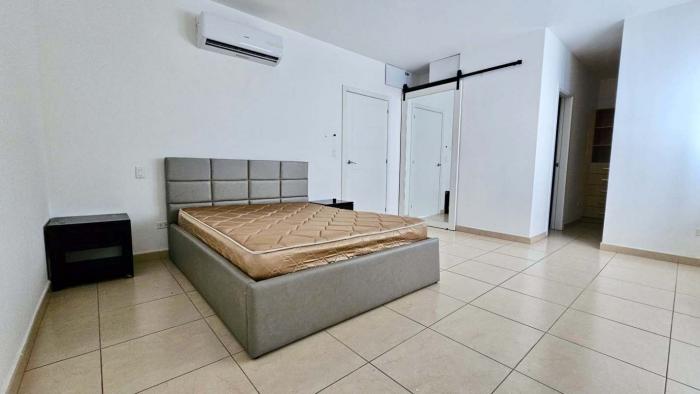 Apartment in waters avenue balboa for rent