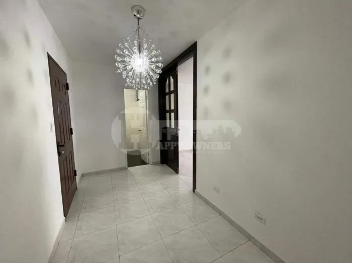 Apartamento en Condesa y princesa del mar Avenida Balboa en alquiler — 2