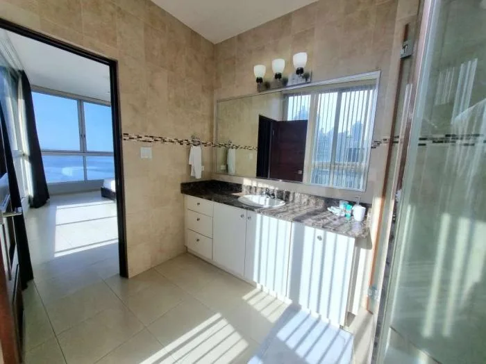 Apartamento en Grand bay tower de 1 habitacion en alquiler — 2