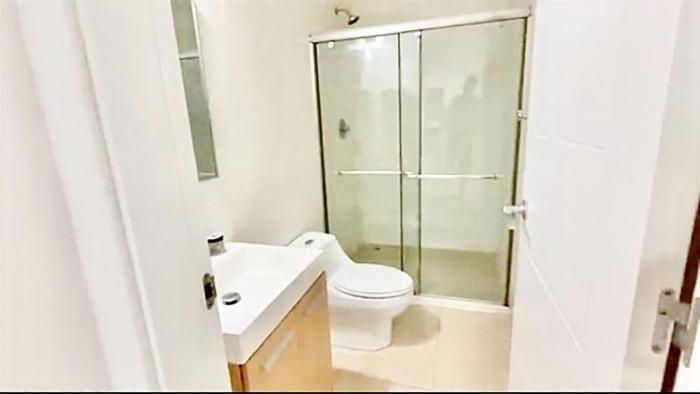 White tower 2 bedrooms for rent
