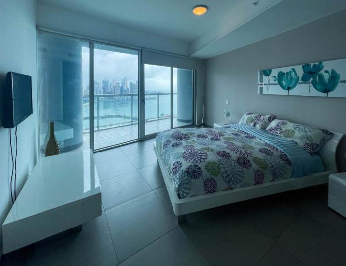 Yacht club Avenida Balboa Panama en alquiler
