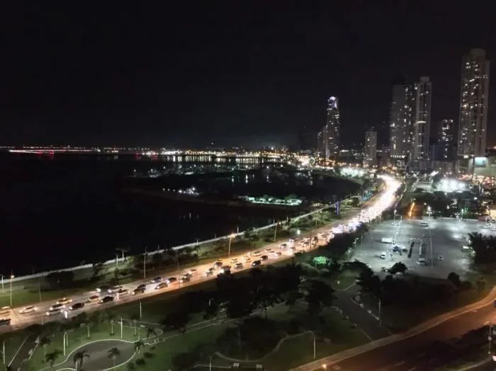 Waters Avenida Balboa Panama en alquiler — 2