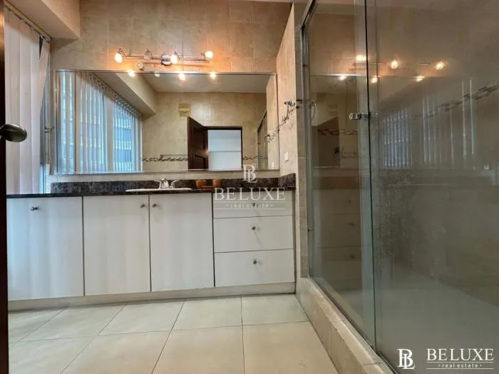 Alquiler de apartamento en Grand bay tower 1 recamara — 3