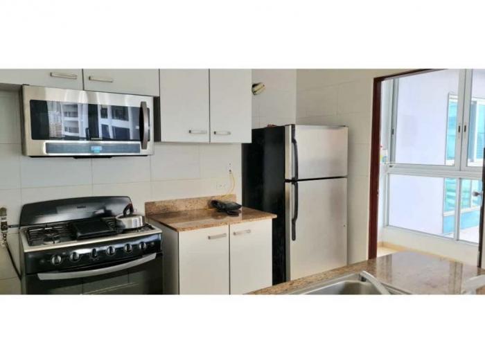 Grand bay avenida balboa panama for rent