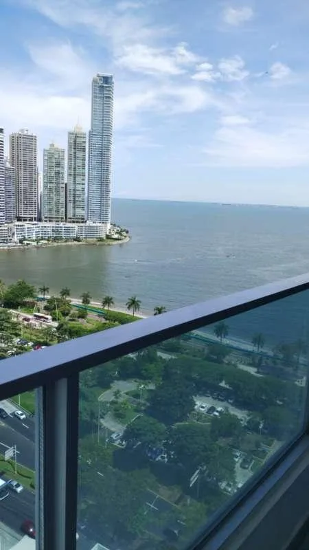 Apartamento en Bayfront de 1 habitacion en alquiler — 4
