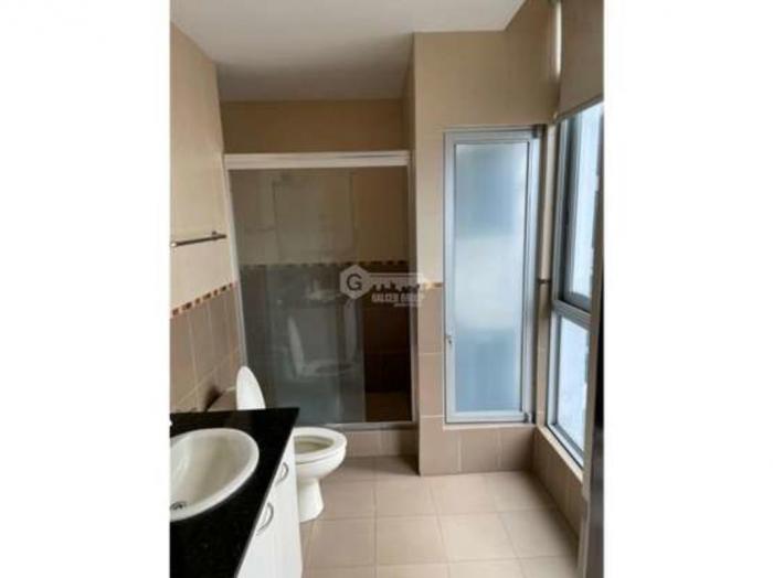 Bayfront tower Avenida Balboa 1 recamara