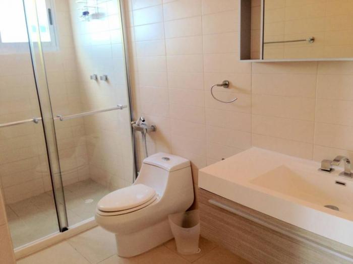 Apartment in waters on the bay avenida balboa for rent