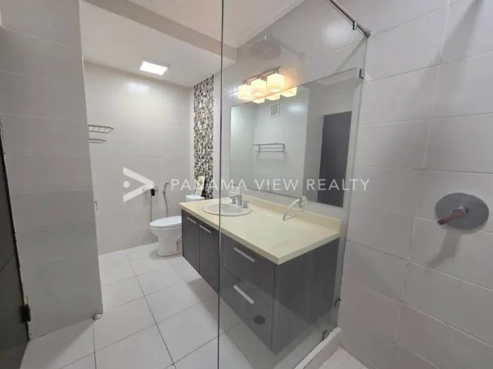 Apartamento en Los delfines de 3 recamaras en alquiler — 5