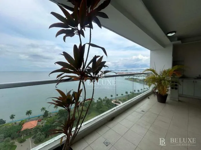 Alquiler de apartamento en Rivage 2 recamaras — 2