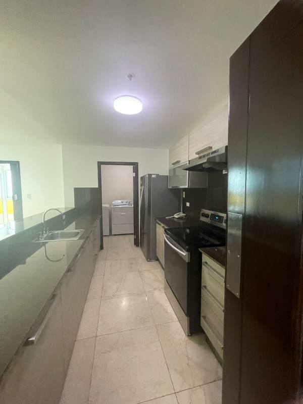 Villa del mar avenida balboa 2 bedrooms