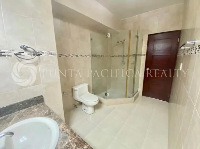 Grand bay tower Avenida Balboa Panama en alquiler — 4