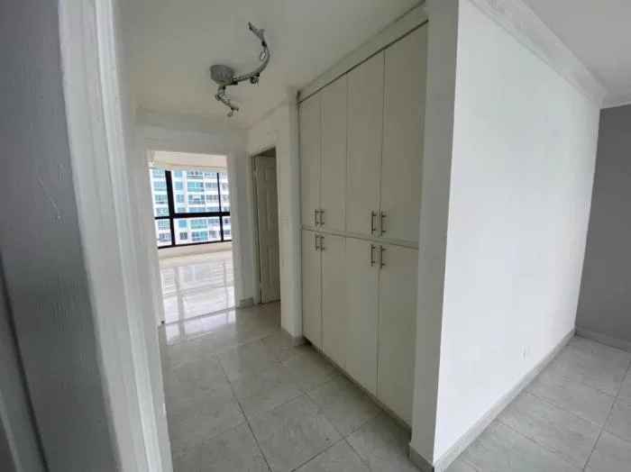 Apartamento en Coral reef Avenida Balboa en alquiler — 2