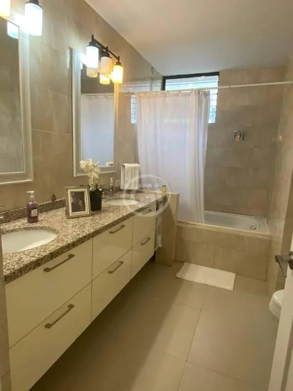 Apartamento en Ph los delfines de 3 habitaciones en alquiler — 2