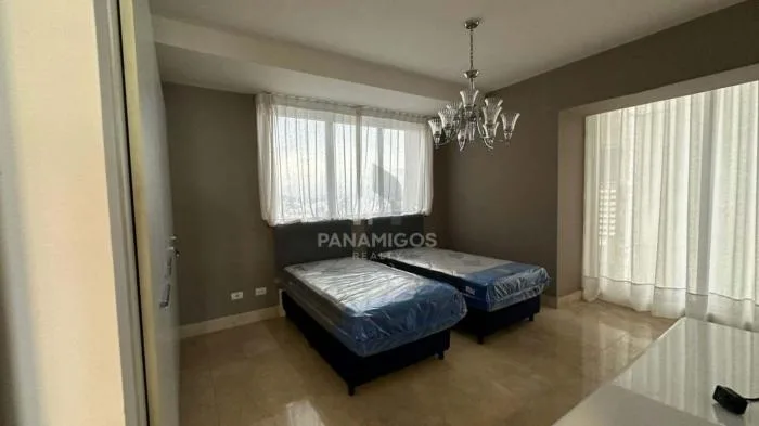 Yoo Avenida Balboa 2 habitaciones — 4