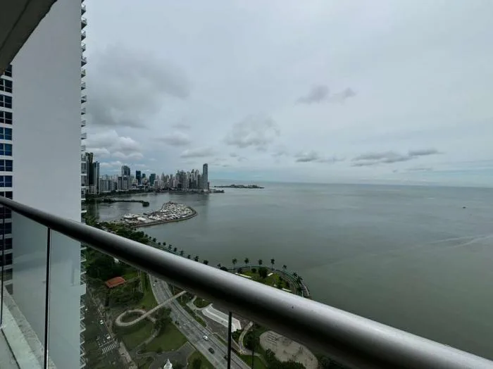 Alquiler de apartamento en Rivage 2 recamaras — 3