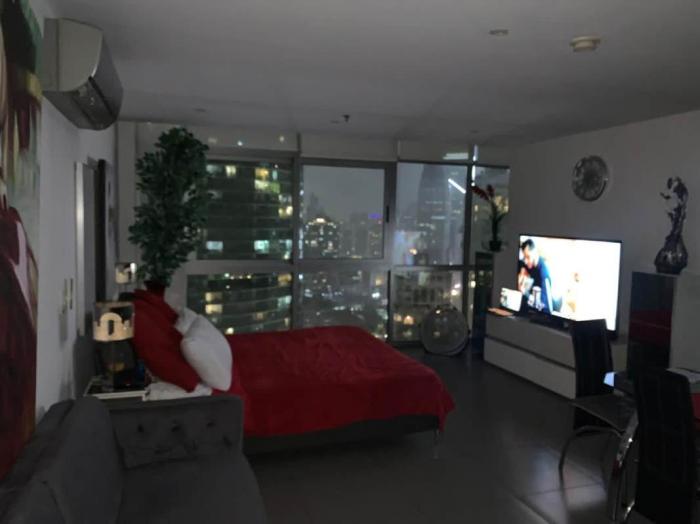 Apartment in colores de bella vista avenida balboa for rent