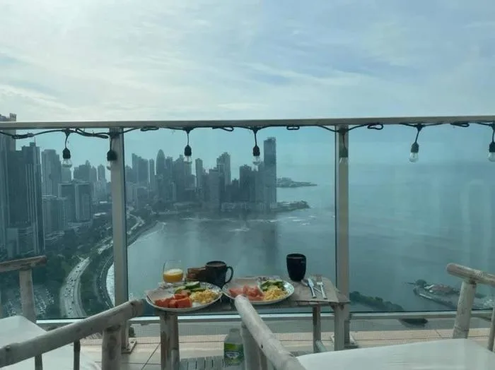 Apartamento en White Avenida Balboa en alquiler — 3