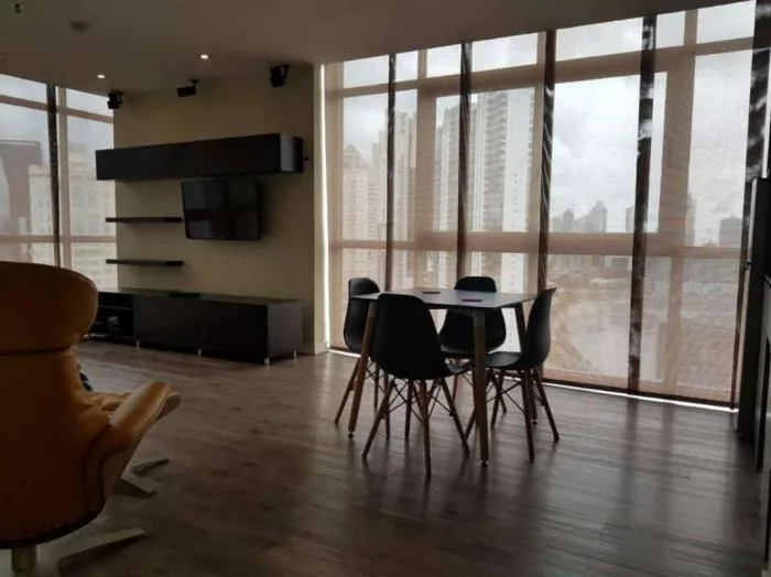 Alquiler de apartamento en Colores de bella vista 1 habitacion — 2