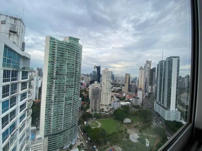 Alquiler de apartamento en Colores de bella vista 1 recamara — 4